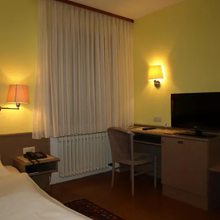 Hotel Astoria 2*