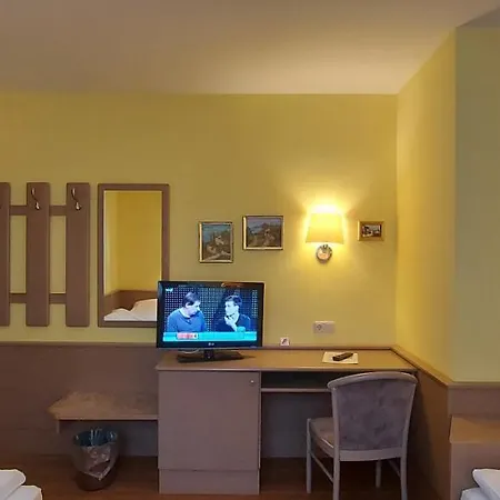 Hotel Astoria 2*